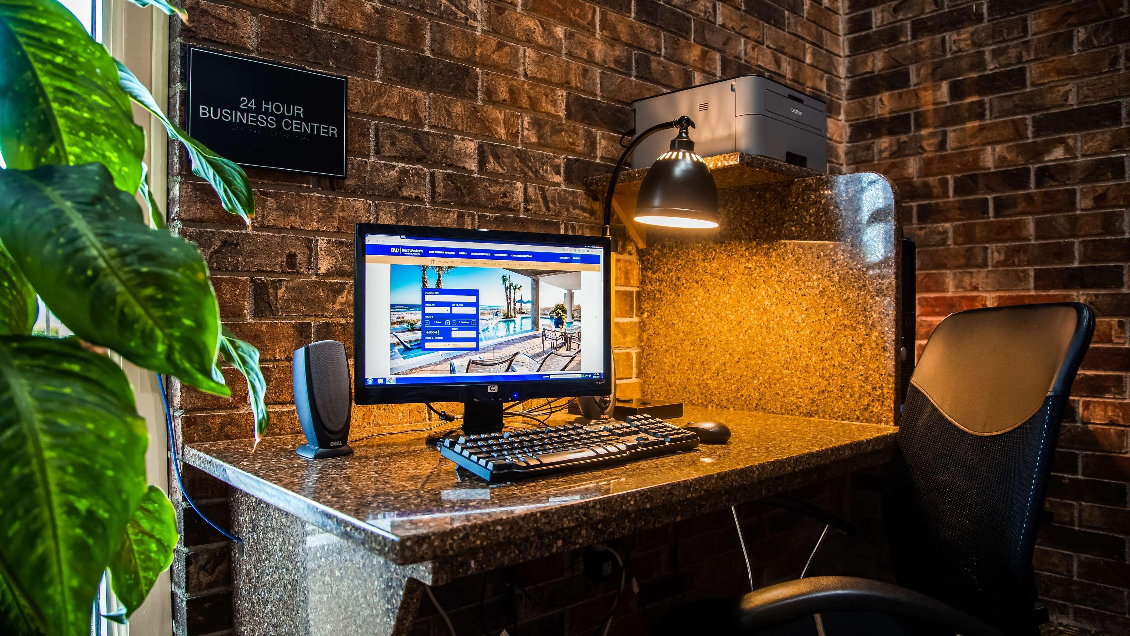 Best Western Sherwood Inn Clarksville Bagian luar foto