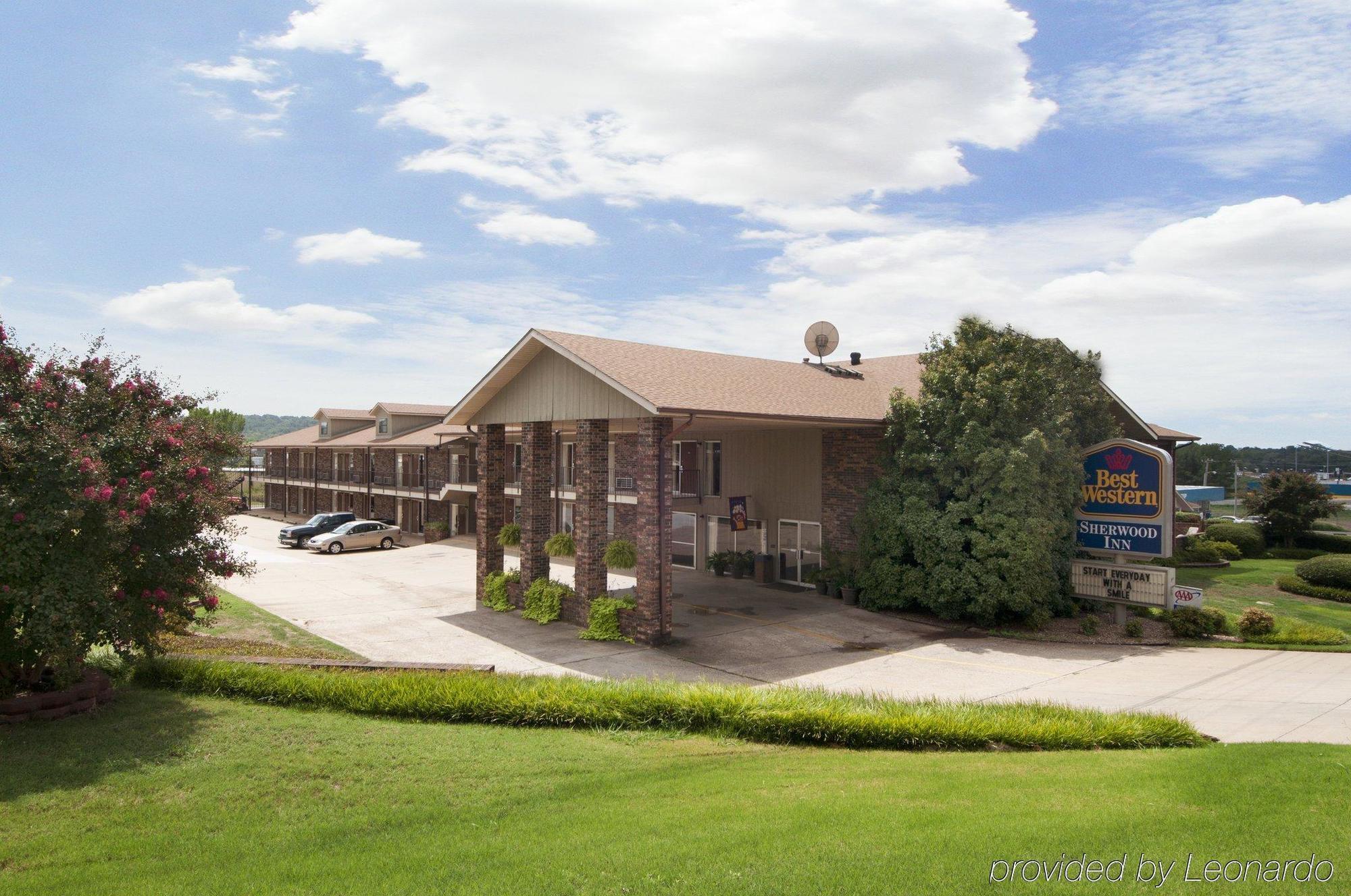 Best Western Sherwood Inn Clarksville Bagian luar foto