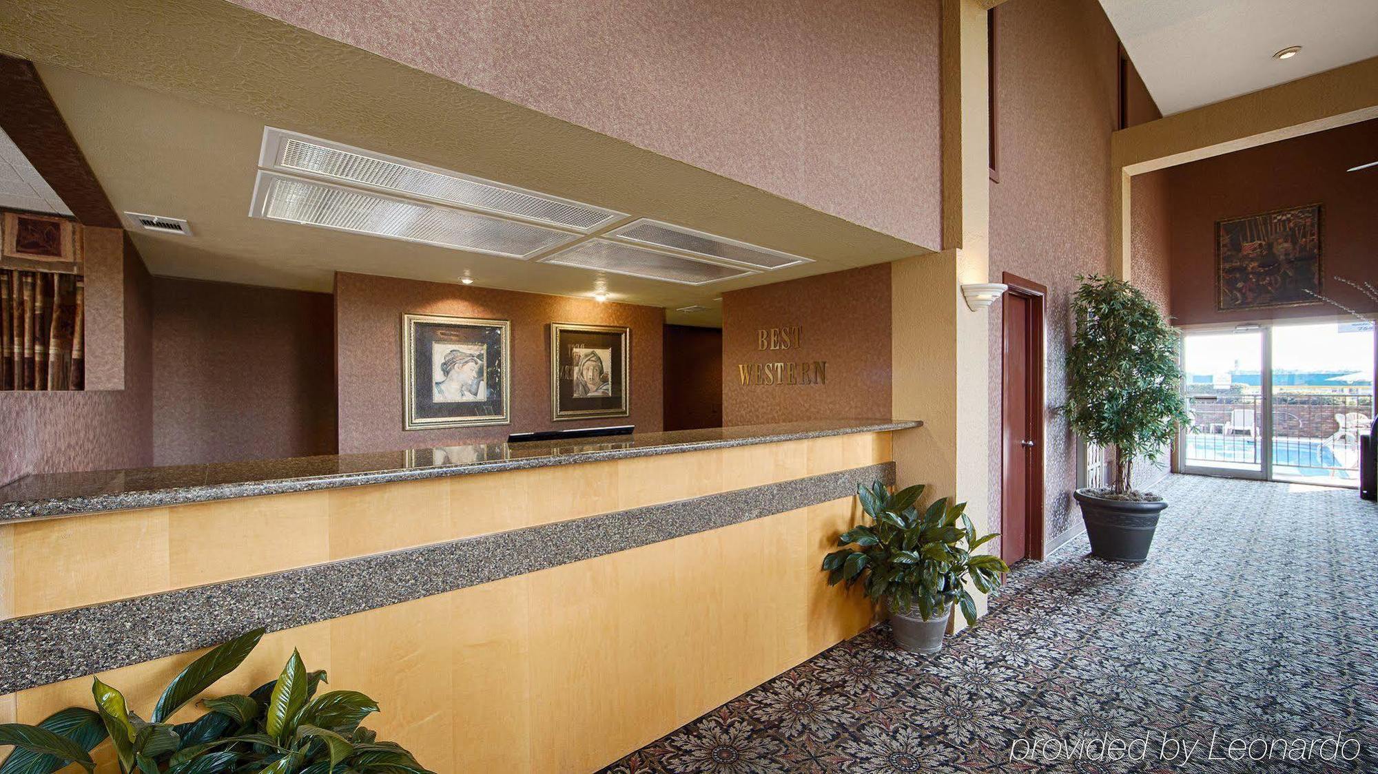 Best Western Sherwood Inn Clarksville Bagian luar foto