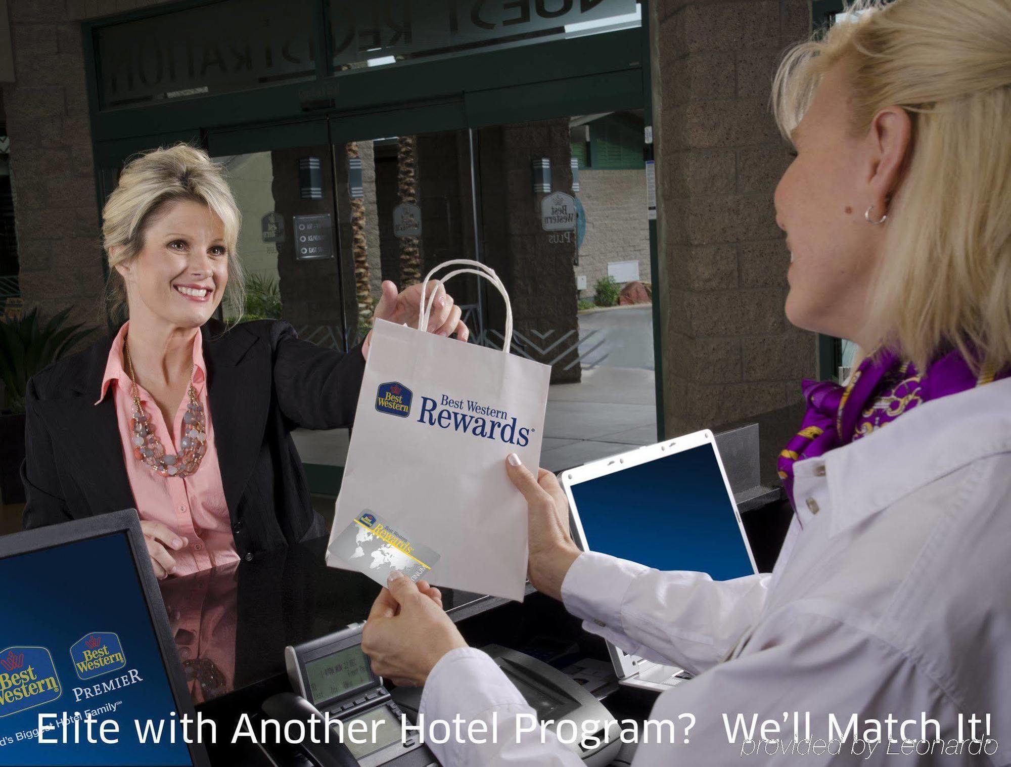 Best Western Sherwood Inn Clarksville Bagian luar foto